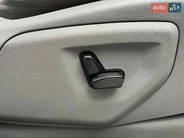 Чорний Джип Grand Cherokee, об'ємом двигуна 3 л та пробігом 283 тис. км за 8500 $, фото 32 на Automoto.ua