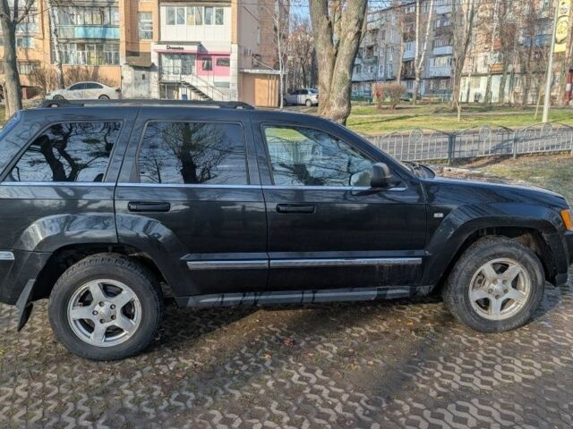 Черный Джип Гранд Чероки, объемом двигателя 3 л и пробегом 319 тыс. км за 4200 $, фото 3 на Automoto.ua