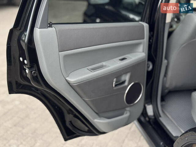 Чорний Джип Grand Cherokee, об'ємом двигуна 2.99 л та пробігом 240 тис. км за 11999 $, фото 25 на Automoto.ua