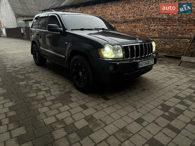 Черный Джип Гранд Чероки, объемом двигателя 2.99 л и пробегом 380 тыс. км за 10700 $, фото 6 на Automoto.ua