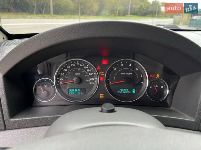 Чорний Джип Grand Cherokee, об'ємом двигуна 3 л та пробігом 283 тис. км за 8500 $, фото 21 на Automoto.ua