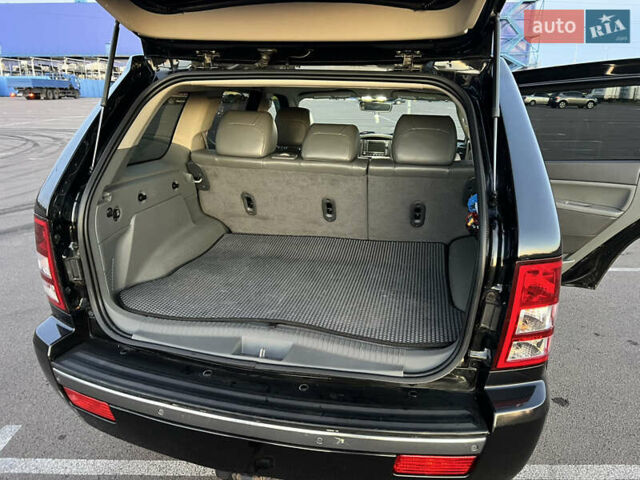 Черный Джип Гранд Чероки, объемом двигателя 2.99 л и пробегом 252 тыс. км за 12000 $, фото 13 на Automoto.ua