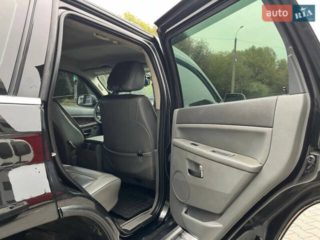 Чорний Джип Grand Cherokee, об'ємом двигуна 3 л та пробігом 283 тис. км за 8500 $, фото 34 на Automoto.ua