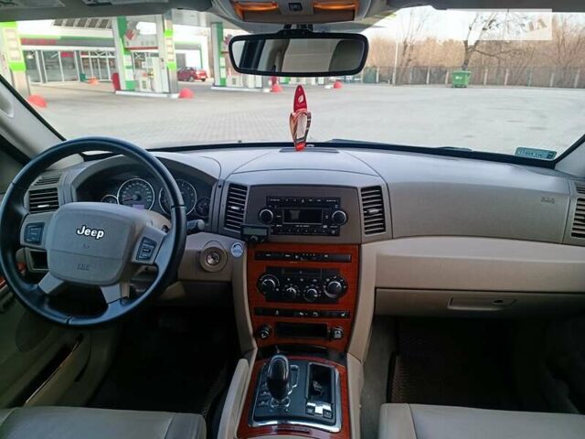 Чорний Джип Grand Cherokee, об'ємом двигуна 2.99 л та пробігом 269 тис. км за 11500 $, фото 21 на Automoto.ua