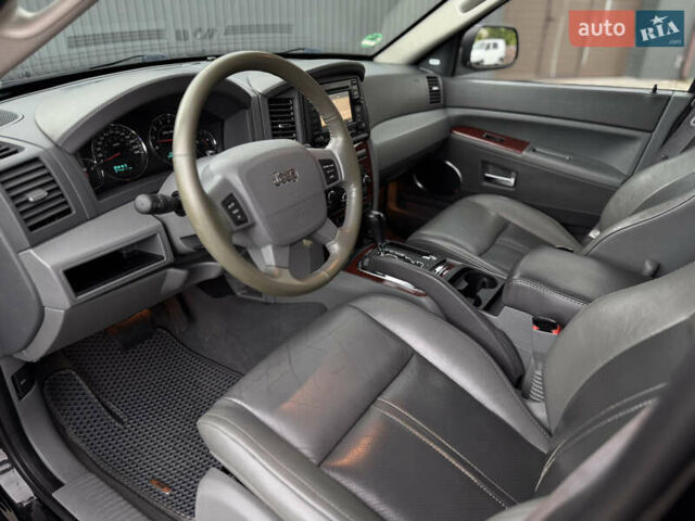 Чорний Джип Grand Cherokee, об'ємом двигуна 2.99 л та пробігом 240 тис. км за 11999 $, фото 24 на Automoto.ua