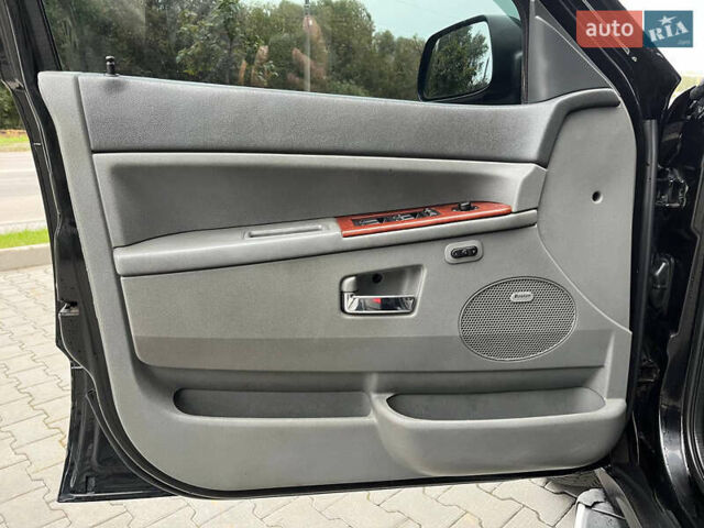 Чорний Джип Grand Cherokee, об'ємом двигуна 3 л та пробігом 283 тис. км за 8500 $, фото 15 на Automoto.ua