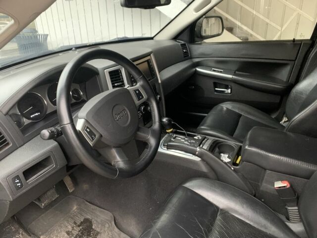 Черный Джип Гранд Чероки, объемом двигателя 3 л и пробегом 245 тыс. км за 7800 $, фото 4 на Automoto.ua