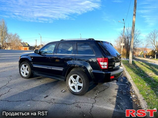 Чорний Джип Grand Cherokee, об'ємом двигуна 3 л та пробігом 255 тис. км за 13000 $, фото 4 на Automoto.ua