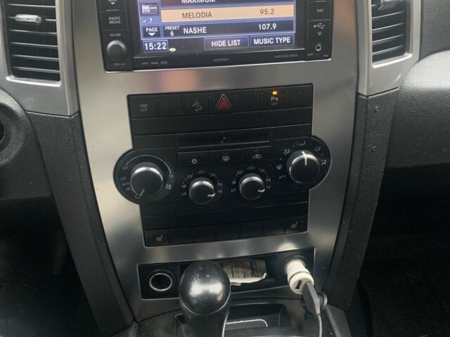 Черный Джип Гранд Чероки, объемом двигателя 3 л и пробегом 245 тыс. км за 7800 $, фото 6 на Automoto.ua