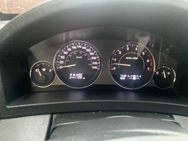 Черный Джип Гранд Чероки, объемом двигателя 3 л и пробегом 245 тыс. км за 7800 $, фото 5 на Automoto.ua