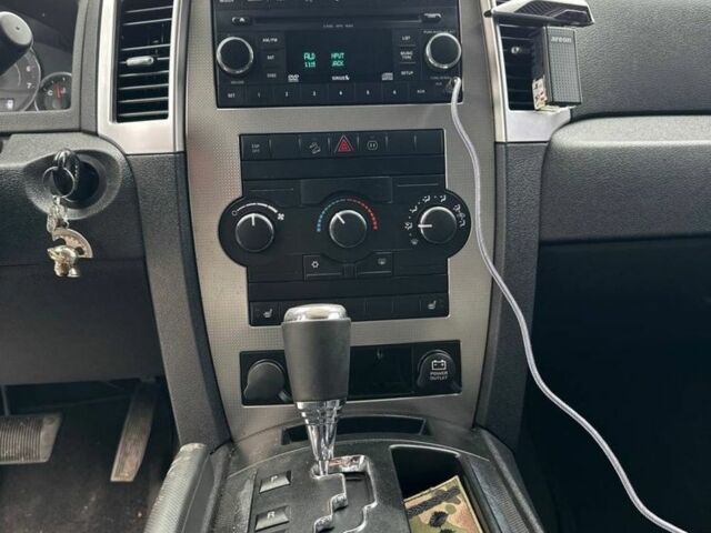 Чорний Джип Grand Cherokee, об'ємом двигуна 3 л та пробігом 356 тис. км за 5500 $, фото 6 на Automoto.ua