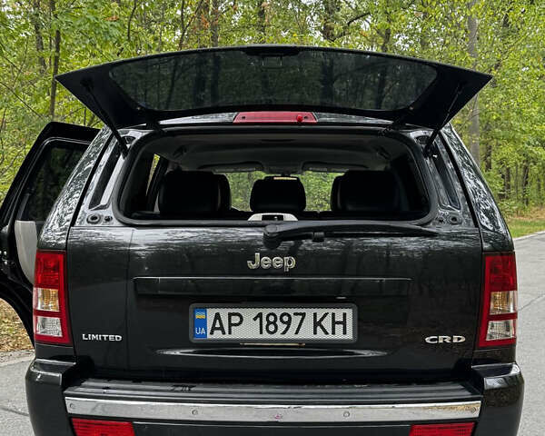 Чорний Джип Grand Cherokee, об'ємом двигуна 2.99 л та пробігом 283 тис. км за 10900 $, фото 8 на Automoto.ua