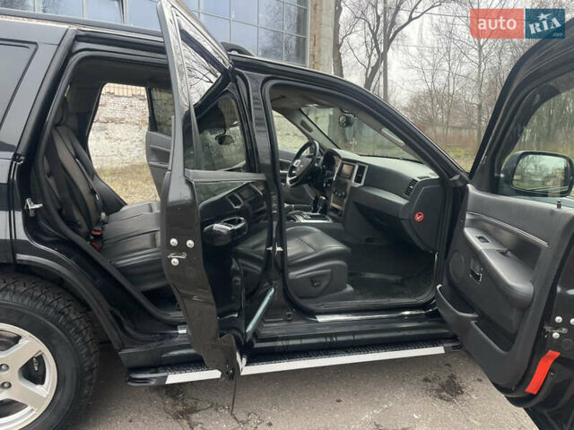 Черный Джип Гранд Чероки, объемом двигателя 3 л и пробегом 252 тыс. км за 9700 $, фото 17 на Automoto.ua