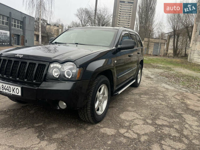 Черный Джип Гранд Чероки, объемом двигателя 3 л и пробегом 252 тыс. км за 9700 $, фото 2 на Automoto.ua