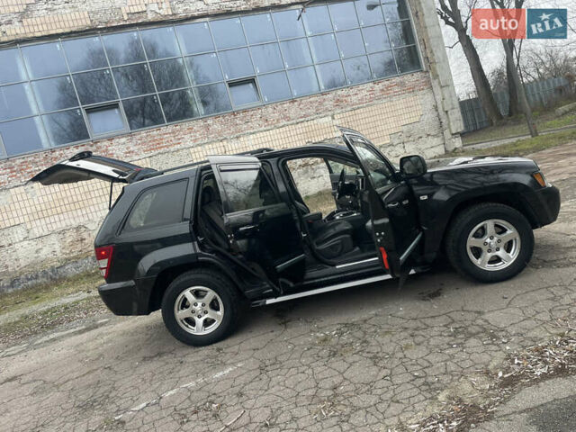 Черный Джип Гранд Чероки, объемом двигателя 3 л и пробегом 252 тыс. км за 9700 $, фото 16 на Automoto.ua