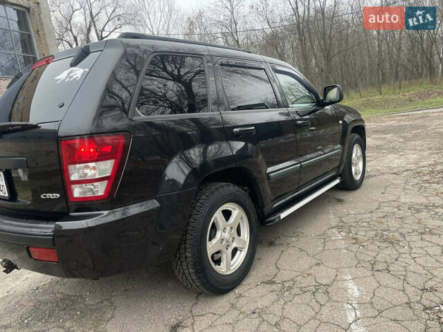Черный Джип Гранд Чероки, объемом двигателя 3 л и пробегом 252 тыс. км за 9700 $, фото 8 на Automoto.ua
