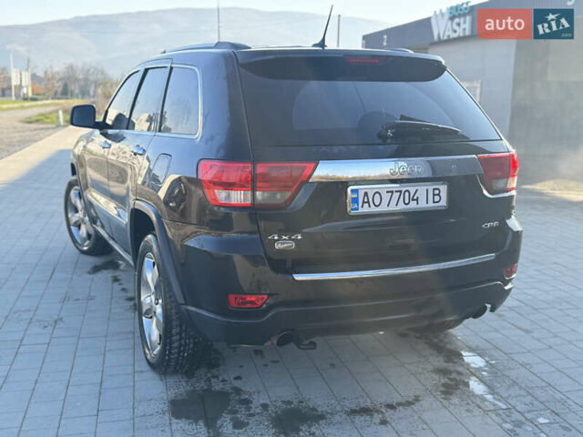 Черный Джип Гранд Чероки, объемом двигателя 2.99 л и пробегом 250 тыс. км за 18200 $, фото 5 на Automoto.ua
