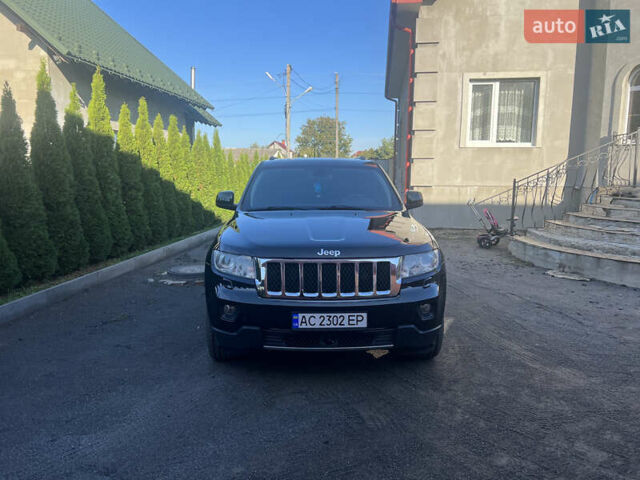 Черный Джип Гранд Чероки, объемом двигателя 2.99 л и пробегом 177 тыс. км за 13900 $, фото 2 на Automoto.ua
