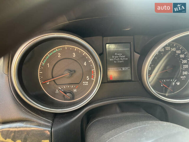 Чорний Джип Grand Cherokee, об'ємом двигуна 2.99 л та пробігом 205 тис. км за 16500 $, фото 9 на Automoto.ua