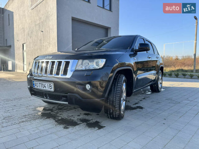 Чорний Джип Grand Cherokee, об'ємом двигуна 2.99 л та пробігом 259 тис. км за 18500 $, фото 6 на Automoto.ua