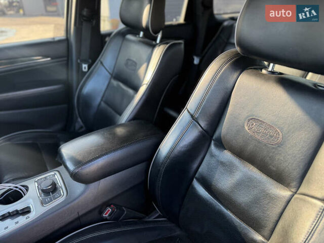 Чорний Джип Grand Cherokee, об'ємом двигуна 2.99 л та пробігом 259 тис. км за 18500 $, фото 16 на Automoto.ua
