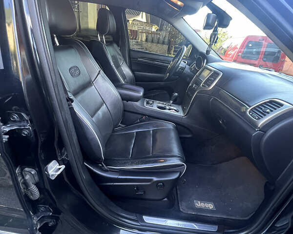 Черный Джип Гранд Чероки, объемом двигателя 2.99 л и пробегом 177 тыс. км за 13900 $, фото 7 на Automoto.ua