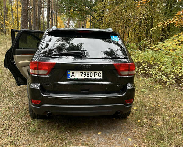 Чорний Джип Grand Cherokee, об'ємом двигуна 2.99 л та пробігом 247 тис. км за 13500 $, фото 2 на Automoto.ua