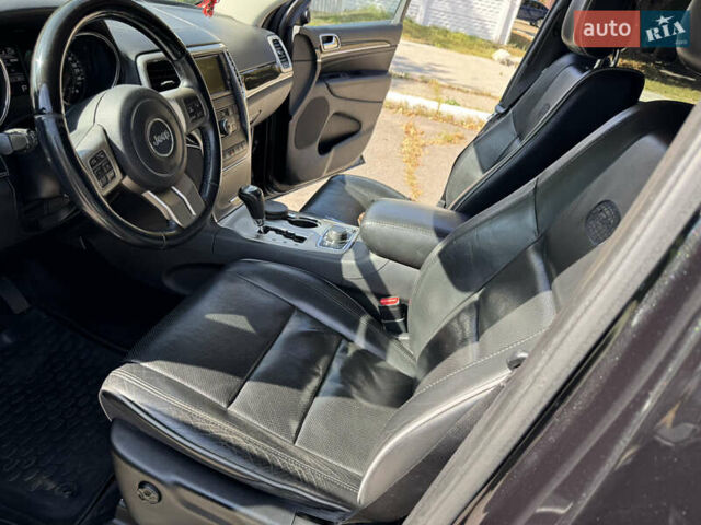 Чорний Джип Grand Cherokee, об'ємом двигуна 2.99 л та пробігом 224 тис. км за 20000 $, фото 18 на Automoto.ua