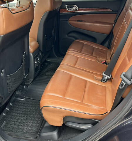Черный Джип Гранд Чероки, объемом двигателя 2.99 л и пробегом 150 тыс. км за 18500 $, фото 13 на Automoto.ua