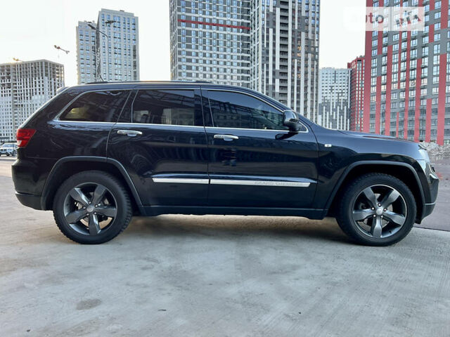 Чорний Джип Grand Cherokee, об'ємом двигуна 3 л та пробігом 273 тис. км за 17500 $, фото 3 на Automoto.ua