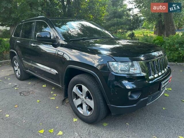 Чорний Джип Grand Cherokee, об'ємом двигуна 3 л та пробігом 260 тис. км за 19440 $, фото 3 на Automoto.ua
