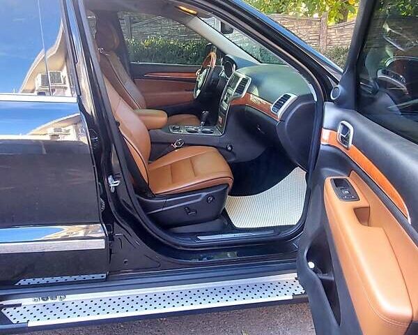 Черный Джип Гранд Чероки, объемом двигателя 2.99 л и пробегом 92 тыс. км за 20000 $, фото 8 на Automoto.ua