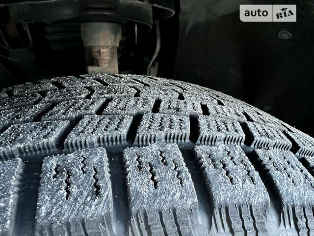 Чорний Джип Grand Cherokee, об'ємом двигуна 3 л та пробігом 273 тис. км за 17500 $, фото 14 на Automoto.ua
