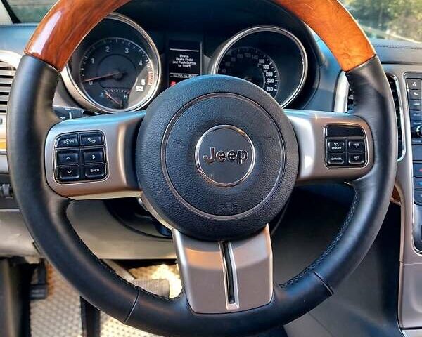 Черный Джип Гранд Чероки, объемом двигателя 2.99 л и пробегом 92 тыс. км за 20000 $, фото 21 на Automoto.ua