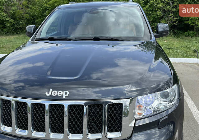 Чорний Джип Grand Cherokee, об'ємом двигуна 2.99 л та пробігом 150 тис. км за 18800 $, фото 1 на Automoto.ua
