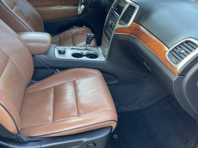 Чорний Джип Grand Cherokee, об'ємом двигуна 3 л та пробігом 255 тис. км за 16400 $, фото 23 на Automoto.ua