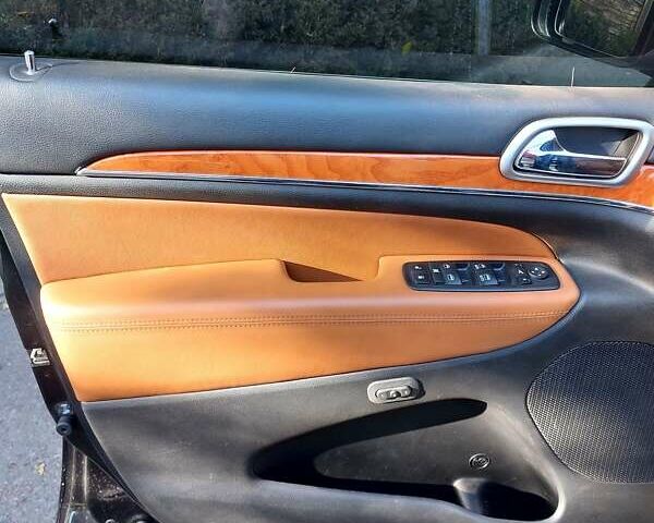 Черный Джип Гранд Чероки, объемом двигателя 2.99 л и пробегом 92 тыс. км за 20000 $, фото 24 на Automoto.ua