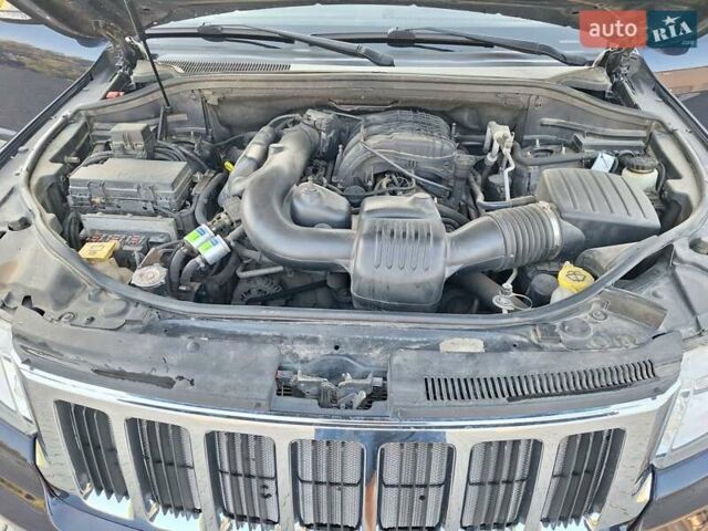 Чорний Джип Grand Cherokee, об'ємом двигуна 3.6 л та пробігом 241 тис. км за 12299 $, фото 13 на Automoto.ua