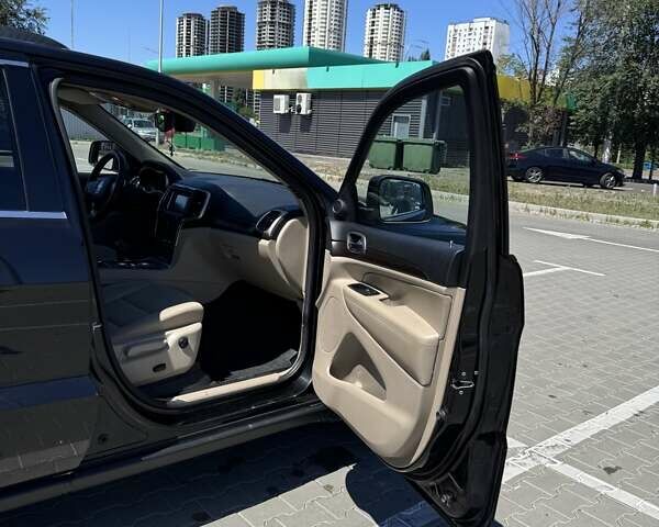 Чорний Джип Grand Cherokee, об'ємом двигуна 2.99 л та пробігом 298 тис. км за 12999 $, фото 5 на Automoto.ua