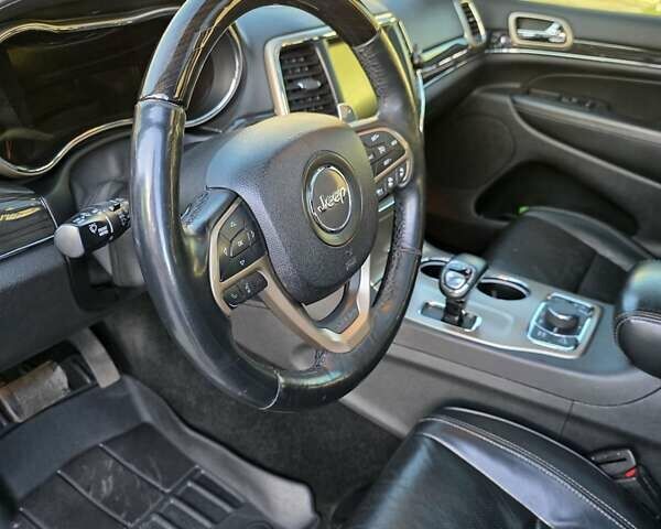 Чорний Джип Grand Cherokee, об'ємом двигуна 2.99 л та пробігом 239 тис. км за 17900 $, фото 16 на Automoto.ua