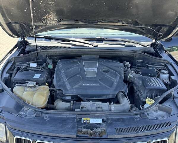 Чорний Джип Grand Cherokee, об'ємом двигуна 2.99 л та пробігом 298 тис. км за 12999 $, фото 6 на Automoto.ua