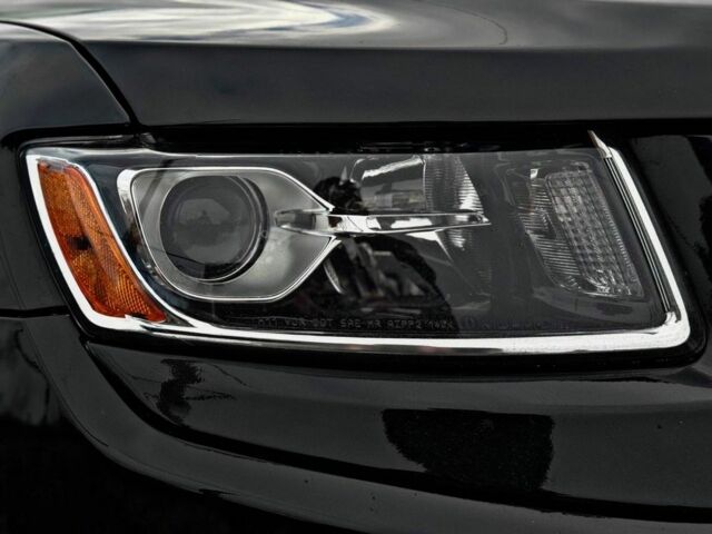 Джип Grand Cherokee 2013 у Лубнах на Automoto.ua Чорний Джип Grand Cherokee, об'ємом двигуна 3.6 л та пробігом 180 тис. км за 19500 $, фото 3 на Automoto.ua