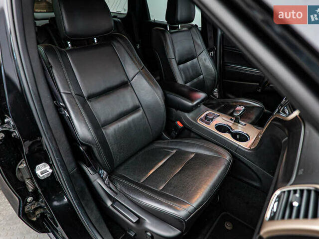 Черный Джип Гранд Чероки, объемом двигателя 2.99 л и пробегом 189 тыс. км за 20867 $, фото 17 на Automoto.ua