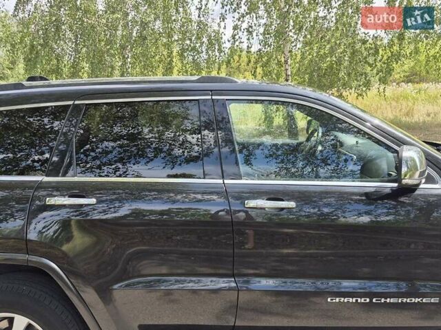 Черный Джип Гранд Чероки, объемом двигателя 2.99 л и пробегом 230 тыс. км за 22200 $, фото 11 на Automoto.ua
