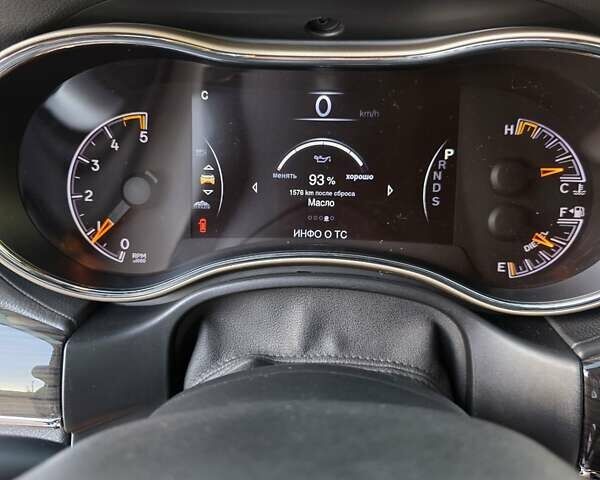 Чорний Джип Grand Cherokee, об'ємом двигуна 2.99 л та пробігом 239 тис. км за 17900 $, фото 13 на Automoto.ua