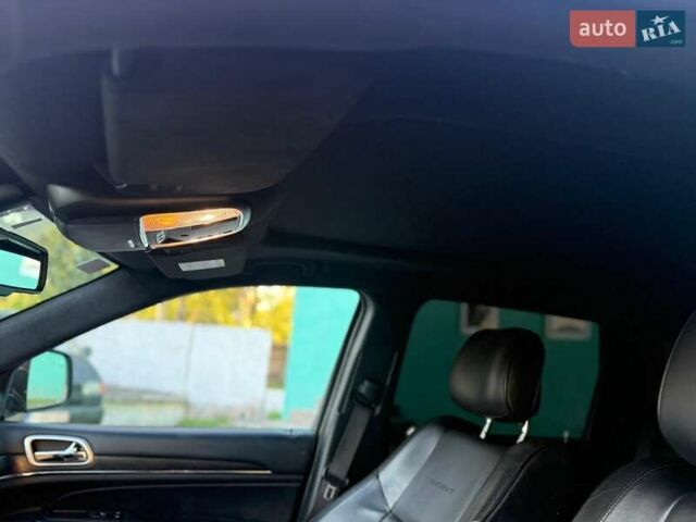 Чорний Джип Grand Cherokee, об'ємом двигуна 2.99 л та пробігом 330 тис. км за 19700 $, фото 29 на Automoto.ua