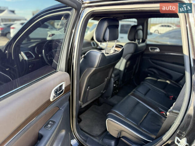 Джип Гранд Чероки 2013 в Одессе на Automoto.ua Черный Джип Гранд Чероки, объемом двигателя 2.99 л и пробегом 171 тыс. км за 24200 $, фото 12 на Automoto.ua