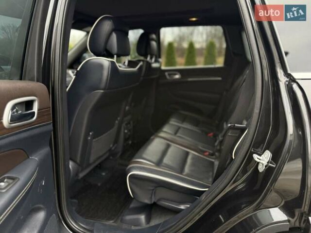 Черный Джип Гранд Чероки, объемом двигателя 2.99 л и пробегом 332 тыс. км за 16900 $, фото 8 на Automoto.ua