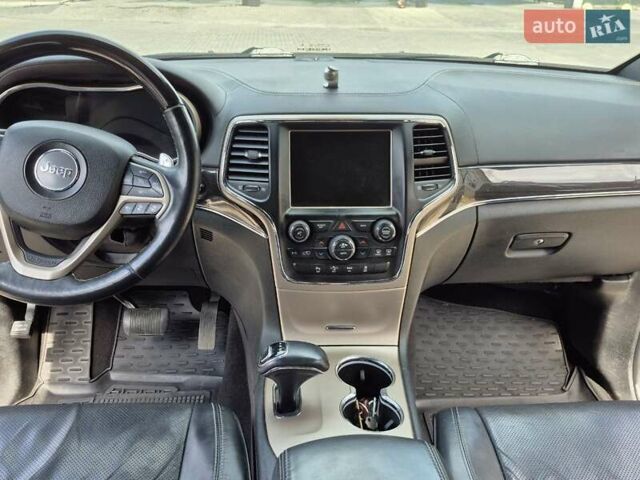 Черный Джип Гранд Чероки, объемом двигателя 2.99 л и пробегом 230 тыс. км за 22200 $, фото 20 на Automoto.ua