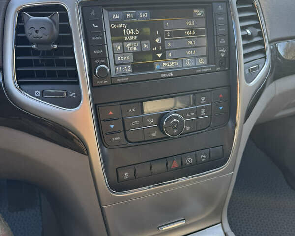 Чорний Джип Grand Cherokee, об'ємом двигуна 3.6 л та пробігом 245 тис. км за 8000 $, фото 10 на Automoto.ua